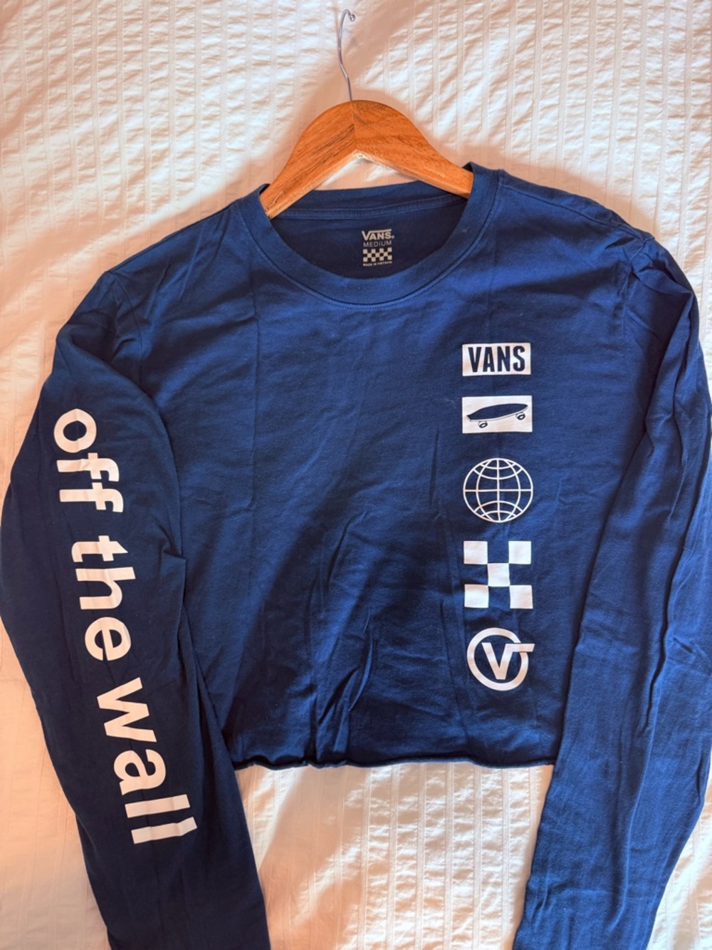 Vans Cropped Long Sleeve Graphic Tee